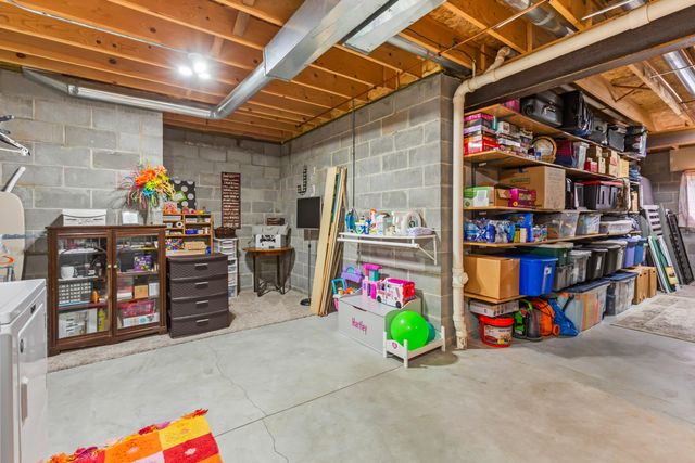 1211 JIM BROWN Parkway, Council Bluffs, IA 51503