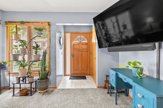 1211 JIM BROWN Parkway, Council Bluffs, IA 51503