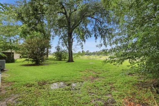 1943 Ramada Drive, Houston, TX 77062