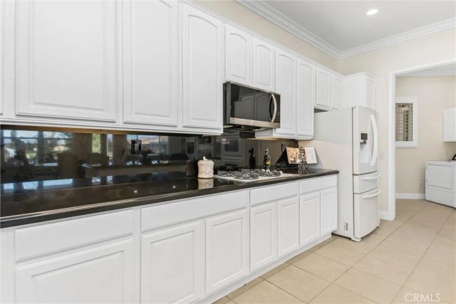 5233 Hampton Court, Banning, CA 92220