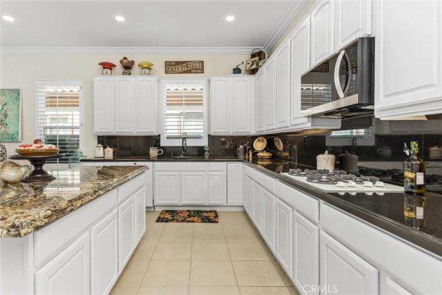 5233 Hampton Court, Banning, CA 92220