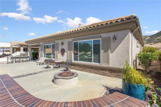 5233 Hampton Court, Banning, CA 92220