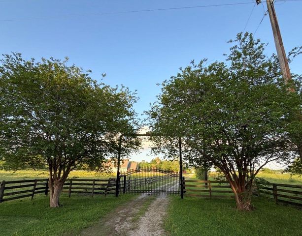360 Fm 1011 Road, Liberty, TX 77575