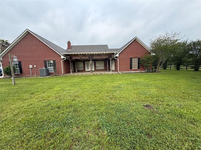 360 Fm 1011 Road, Liberty, TX 77575