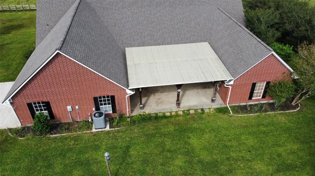 360 Fm 1011 Road, Liberty, TX 77575