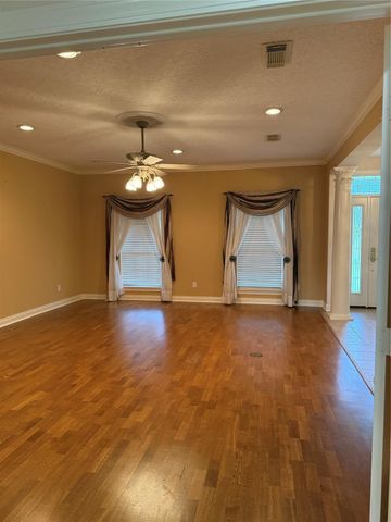 360 Fm 1011 Road, Liberty, TX 77575