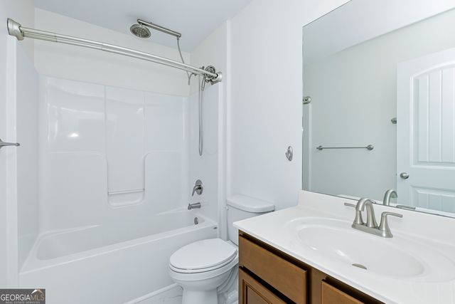 4804 SW Turtle Cove, Gainesville, GA 30504