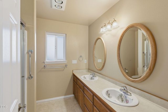 2738 SW Trinity Way, Grants Pass, OR 97527