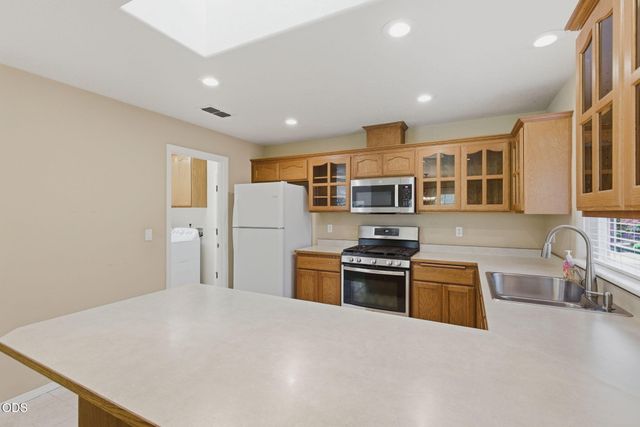 2738 SW Trinity Way, Grants Pass, OR 97527