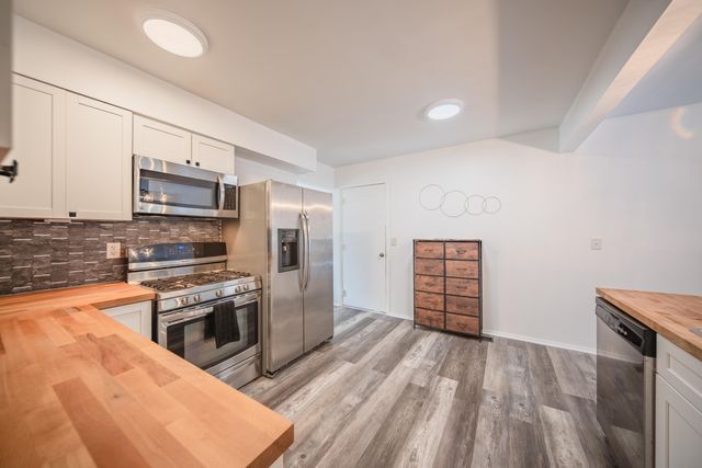 5719 Sunset Trail, Ypsilanti Twp, MI 48197