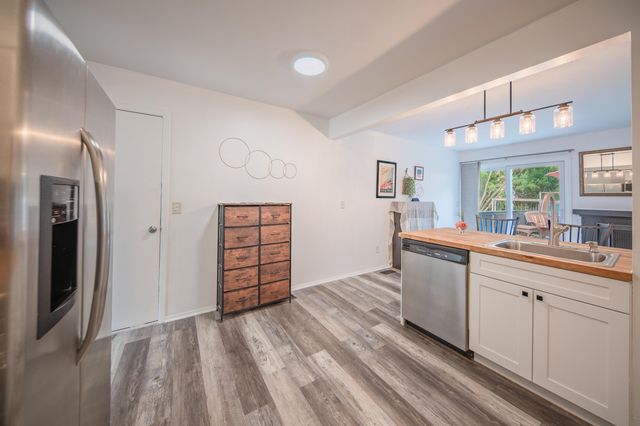 5719 Sunset Trail, Ypsilanti Twp, MI 48197