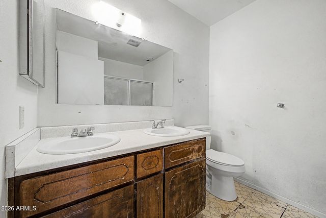 101 E THUNDERBIRD Trail, Phoenix, AZ 85042