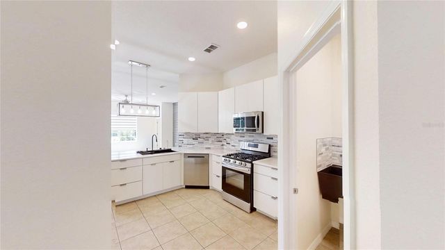 8328 SW 84TH PLACE ROAD, Ocala, FL 34481
