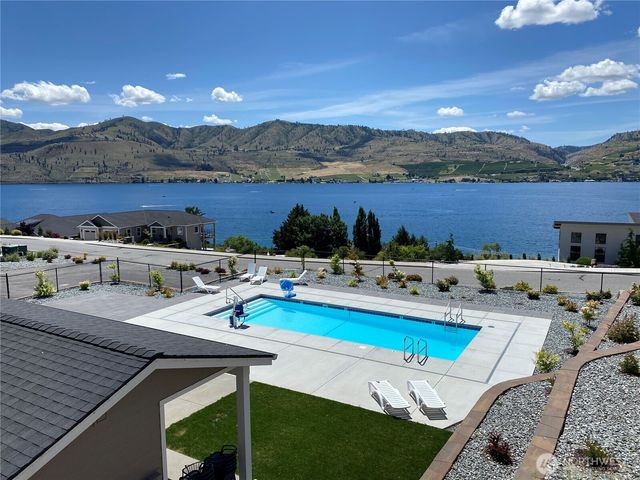 122 Mayer Drive, Chelan, WA 98816