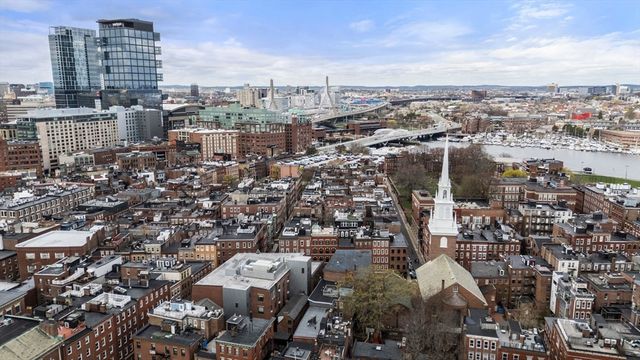 46 N Bennet St 1, Boston, MA 02113