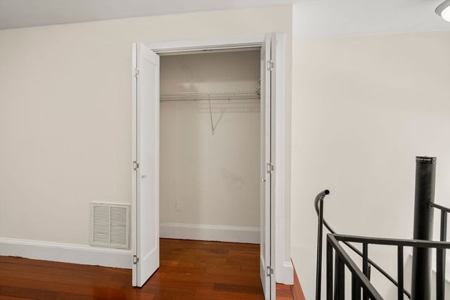 46 N Bennet St 1, Boston, MA 02113