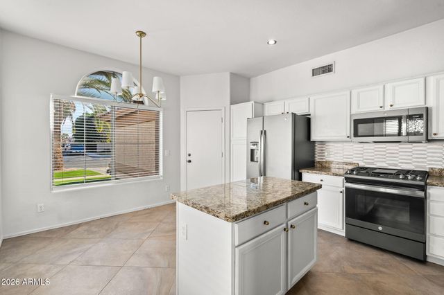 1638 E BARBARITA Avenue, Gilbert, AZ 85234