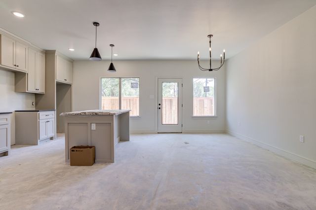 3421 24th Street, Lubbock, TX 79410
