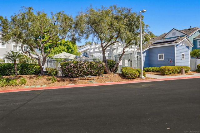 1319 Statice Ct, Carlsbad, CA 92011