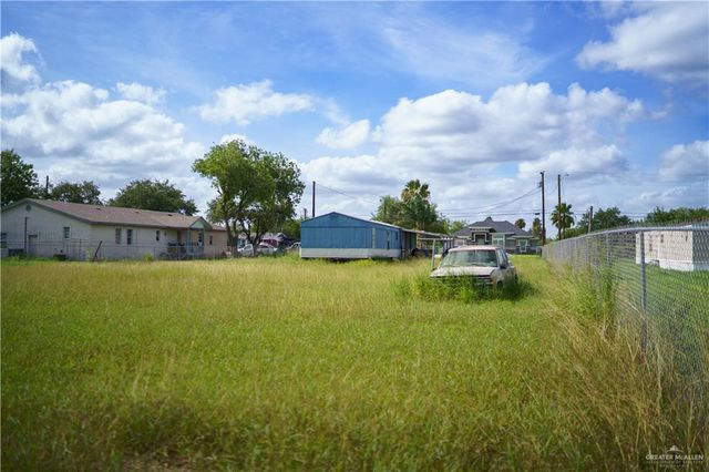 1523 Ash Avenue, Mercedes, TX 78570