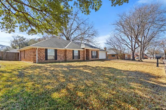 704 Becky Dr, Tyler, TX 75703