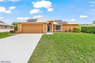 1215 SE 27th ST, Cape Coral, FL 33904