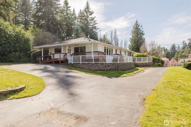 191 NE McWilliams Court, Bremerton, WA 98311