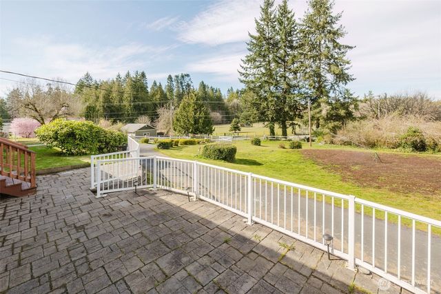 191 NE McWilliams Court, Bremerton, WA 98311