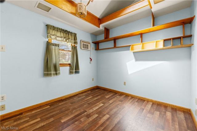 409 Edith Avenue, Akron, OH 44312