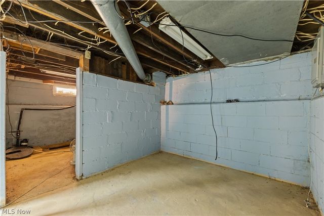 409 Edith Avenue, Akron, OH 44312