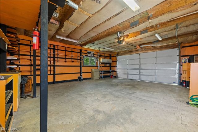 409 Edith Avenue, Akron, OH 44312
