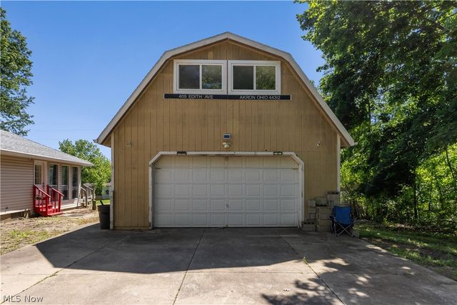 409 Edith Avenue, Akron, OH 44312