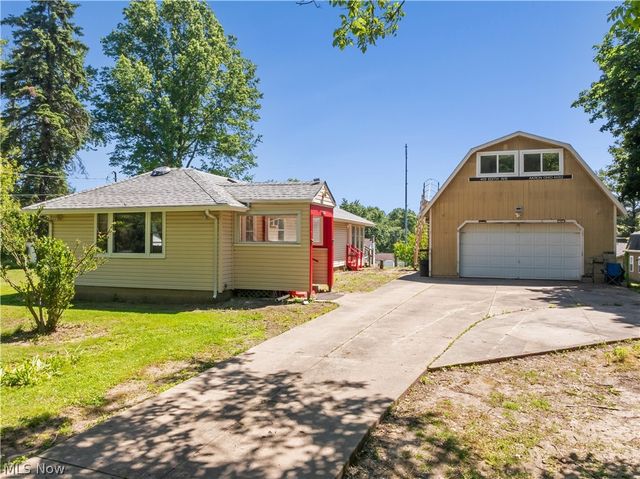 409 Edith Avenue, Akron, OH 44312