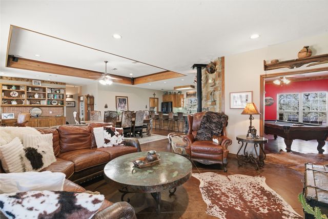 4412 Holbrook Road, Springtown, TX 76082