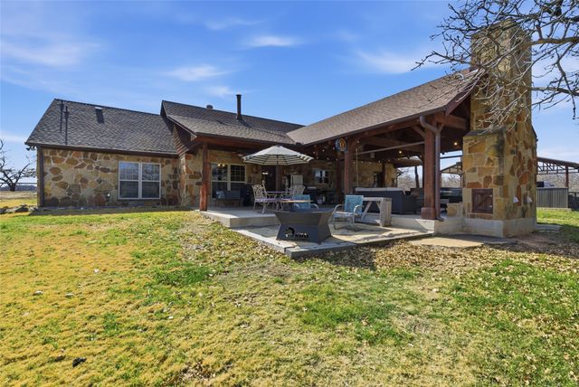 4412 Holbrook Road, Springtown, TX 76082
