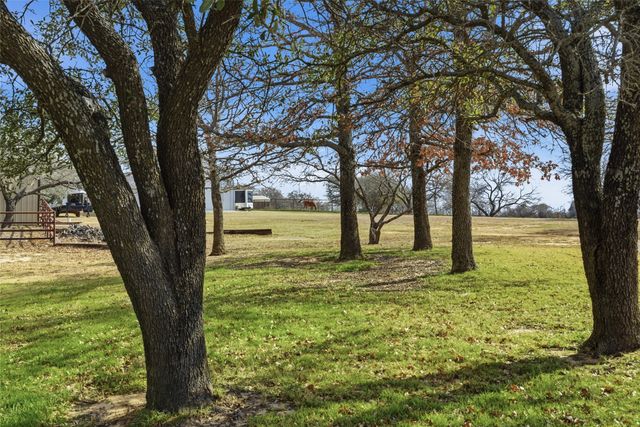 4412 Holbrook Road, Springtown, TX 76082