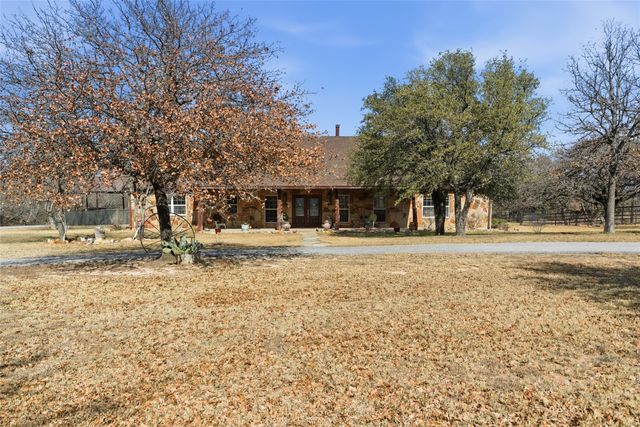 4412 Holbrook Road, Springtown, TX 76082