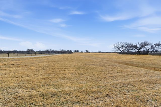 4412 Holbrook Road, Springtown, TX 76082