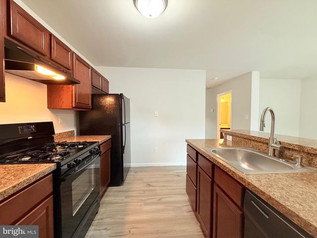 11 WHITAKER COURT, Millville, NJ 08332