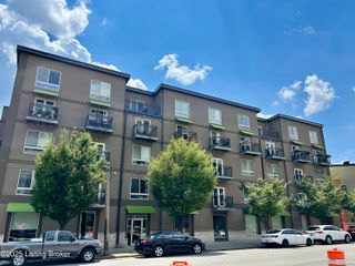 110 S Campbell St, UNIT 201, Louisville, KY 40206