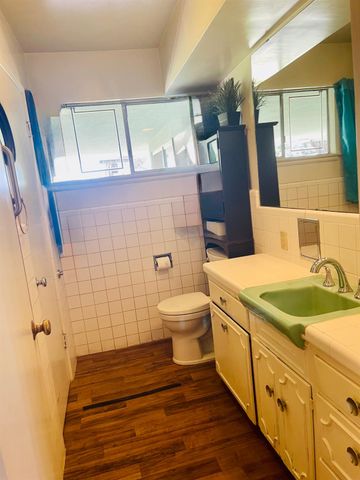 1111 W Kearney Boulevard, Fresno, CA 93706