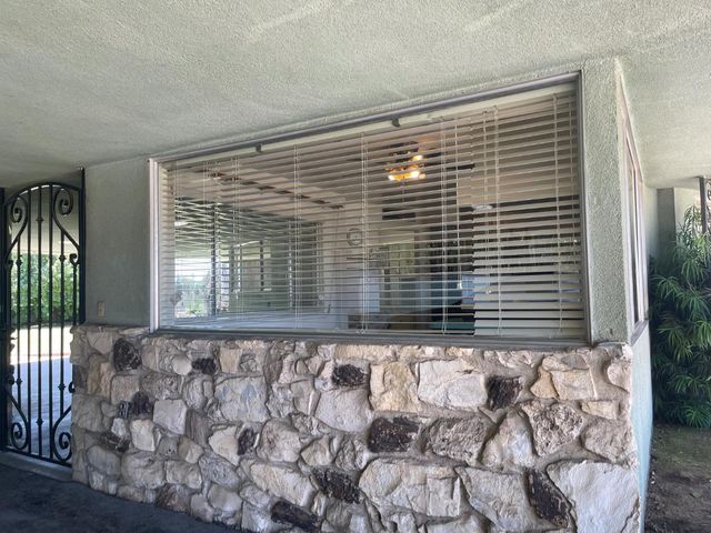 1111 W Kearney Boulevard, Fresno, CA 93706