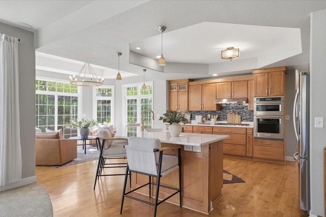 N65W12842 Crimson COURT, Menomonee Falls, WI 53051