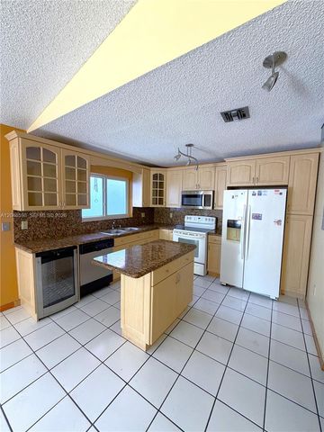 14225 SW 55th Street, Miami, FL 33175