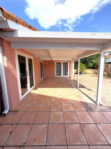 14225 SW 55th Street, Miami, FL 33175