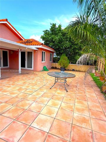 14225 SW 55th Street, Miami, FL 33175