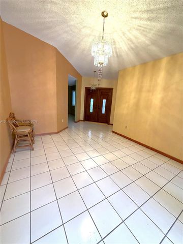 14225 SW 55th Street, Miami, FL 33175