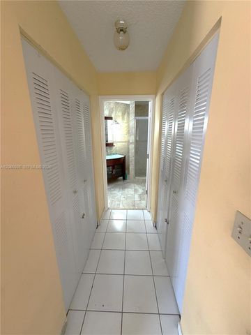 14225 SW 55th Street, Miami, FL 33175
