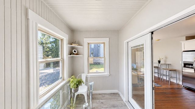 836 Canterbury St. 1R, Boston, MA 02131