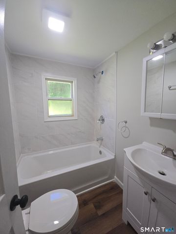 14 Parker Road, Marlborough, CT 06447